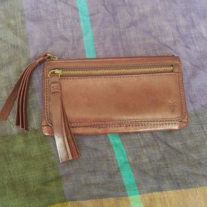 Frye wallet
